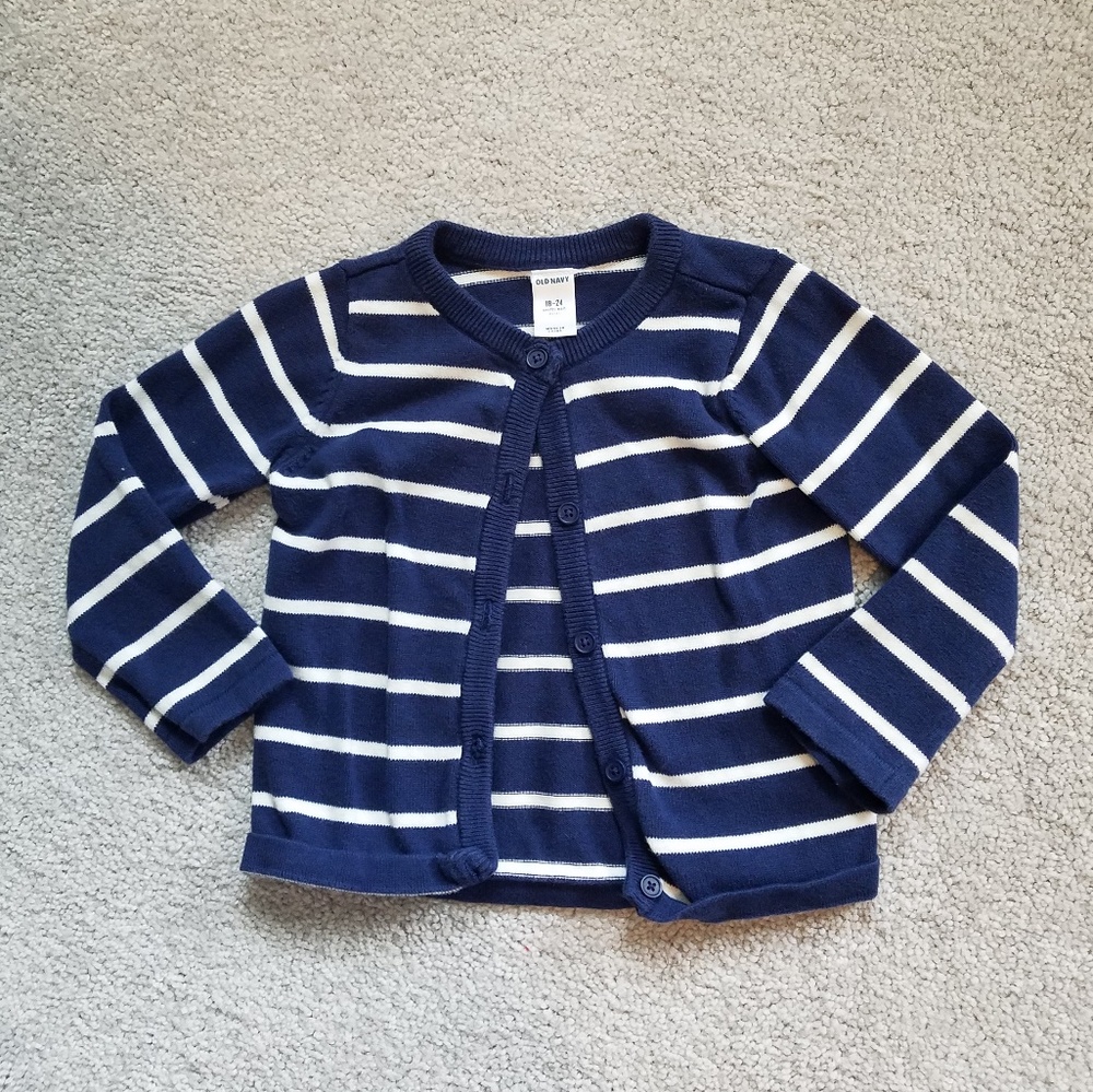 Old navy cardigan